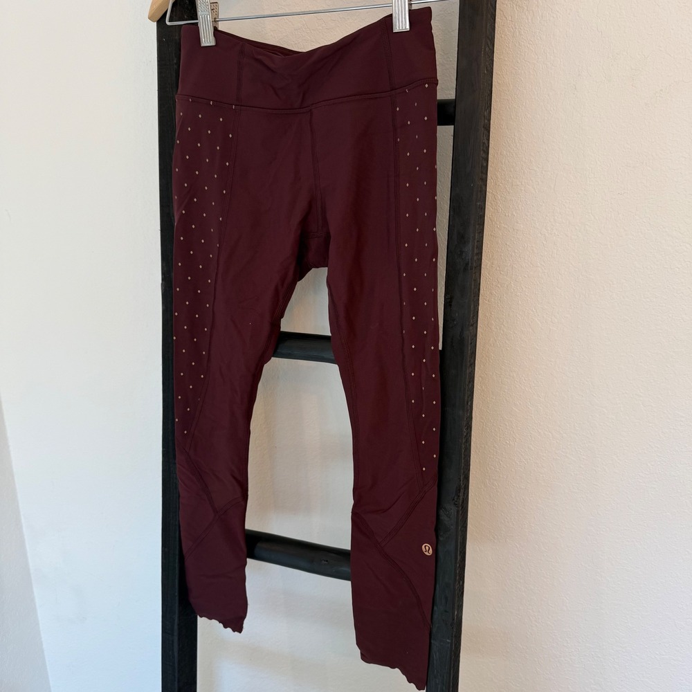 Lululemon Speed Tight‎ Leggings Burgundy Reflective Scalloped Hem Size 4 - Picture 3 of 7